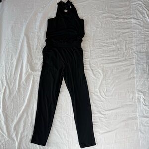 Evereve Peyton Jensen Black Sleeveless Cutout Jumpsuit S Elastic Waist One Piece